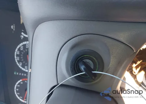 2002 Toyota Avalon Xls from USA, damaged, VIN 4T1BF28B52U246462